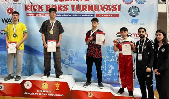 Körfezli Sporculardan Kick Boks Başarısı