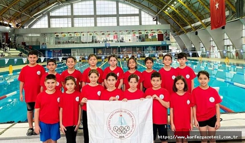 Körfezli Yüzücülerden Cumhuriyet Bayramı’na Yakışır Şampiyonluk