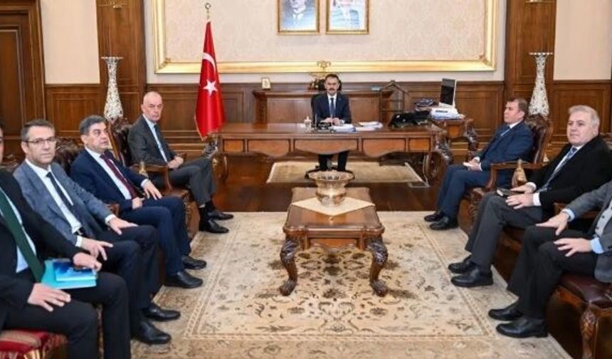 Vali Aktaş Başkanlığında Hizmet Değerlendirme Toplantısı