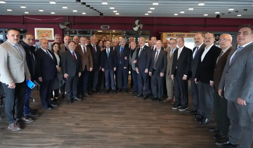 Vali Aktaş, Eğitim Yatırımları İçin İş Dünyasıyla Buluştu