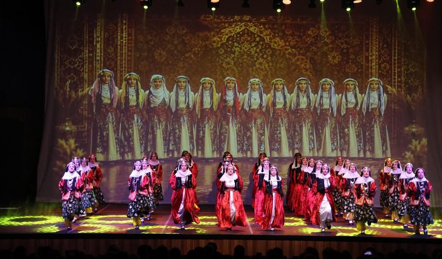 Maarif Orkestrası ve Halk Dansları Projesi Kocaeli’de Sahne Aldı