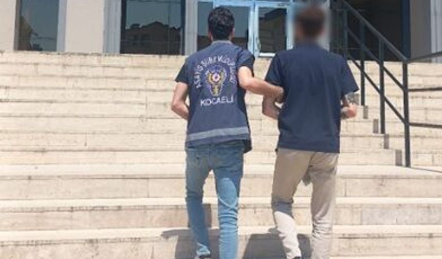 Kocaeli’de Dolandırıcılık Suçundan Aranan Şahıs Yakalandı